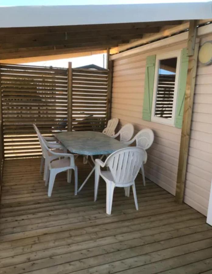 Mobile Home Tout Confort Climatise 4 A 6 Personnes Camping Les Salins De La Gardiole Ancien Camping De L'Europe A Vic La Gardiole Buitenkant foto
